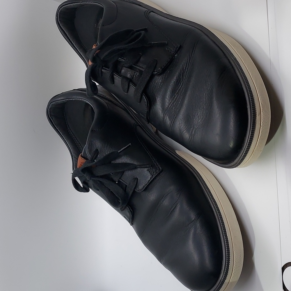 Johnston & Murphy Black Leather Sneakers